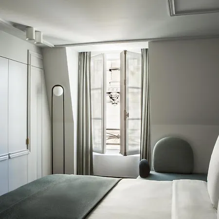 Otel Maison Armance - Esprit De France 4*