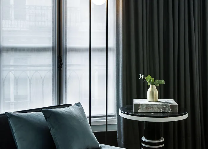 מלון Maison Armance - Esprit De France 4*