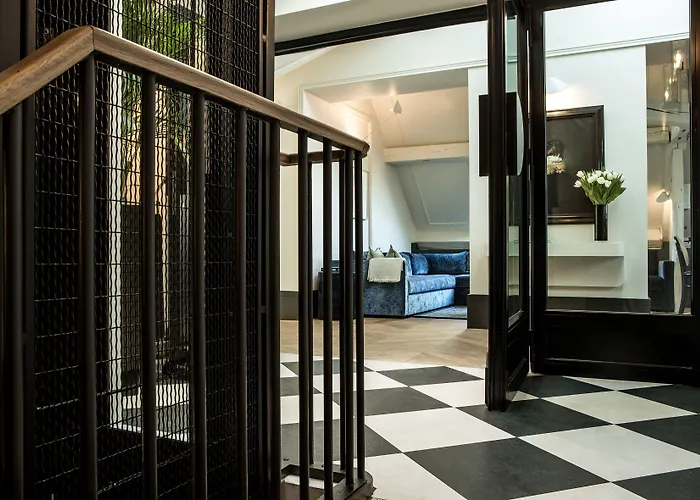 מלון Maison Armance - Esprit De France 4*