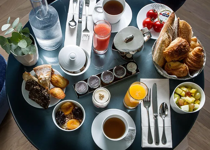 מלון Maison Armance - Esprit De France 4*