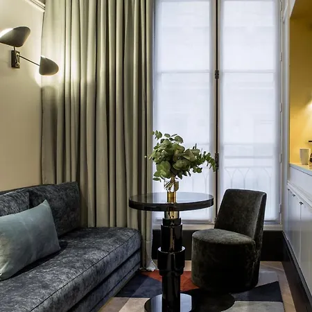 Maison Armance - Esprit De France ホテル 4*